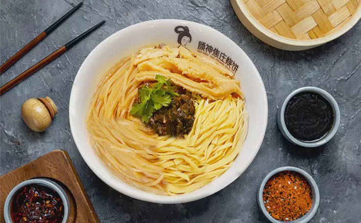 酸菜牛杂汤