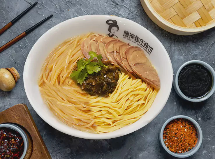 酸菜牛肉汤